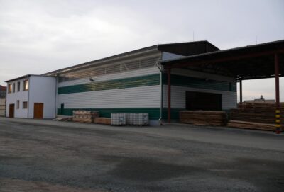 Zakázková činnost - Hala pila